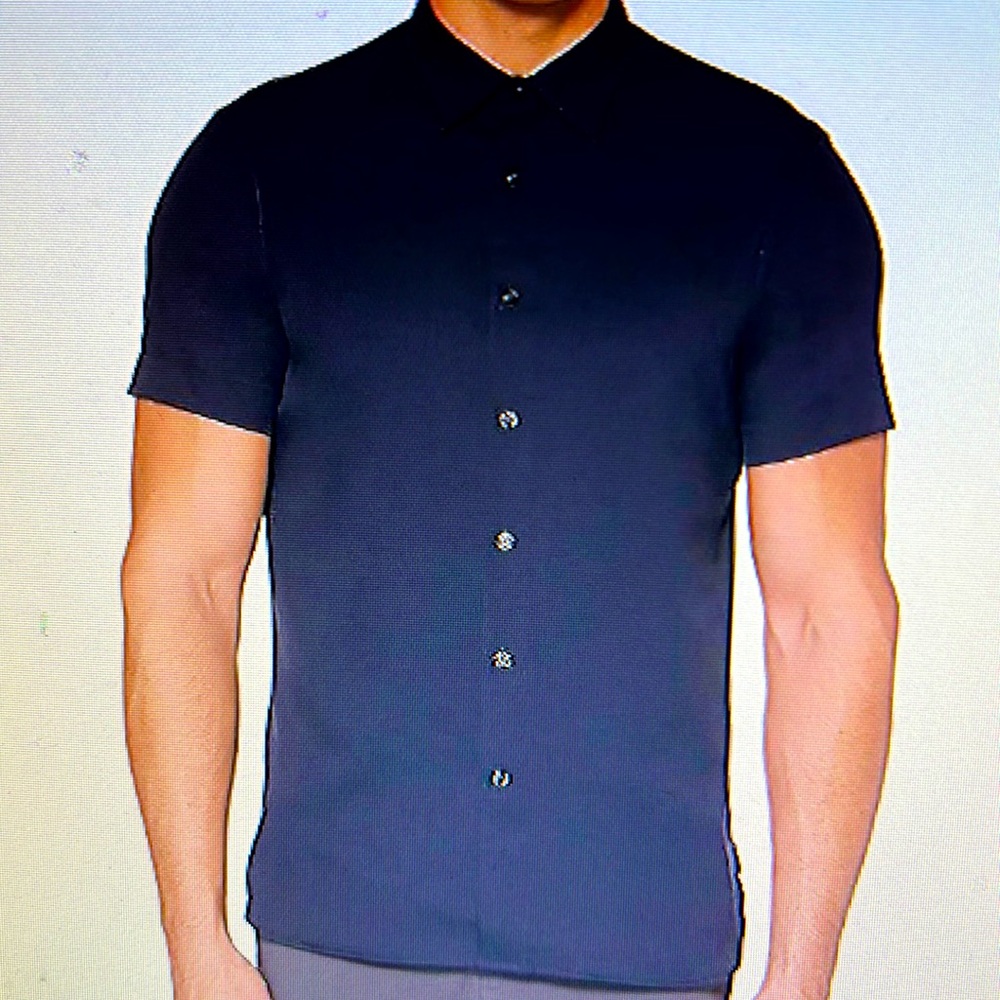 PerryEllis untucked black short sleeve shirt size small